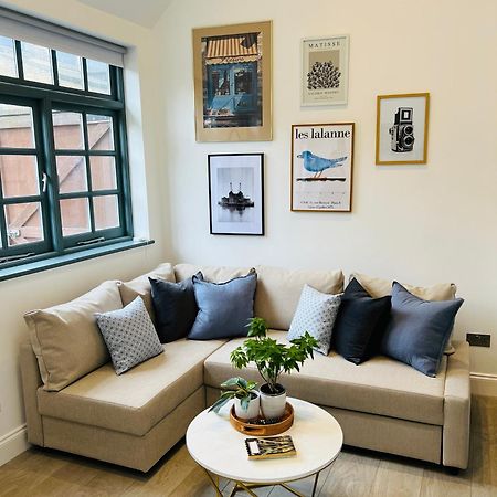 Forge Cottage - Pretty 1 Bedroom Cottage With Free Off Street Parking London Bagian luar foto