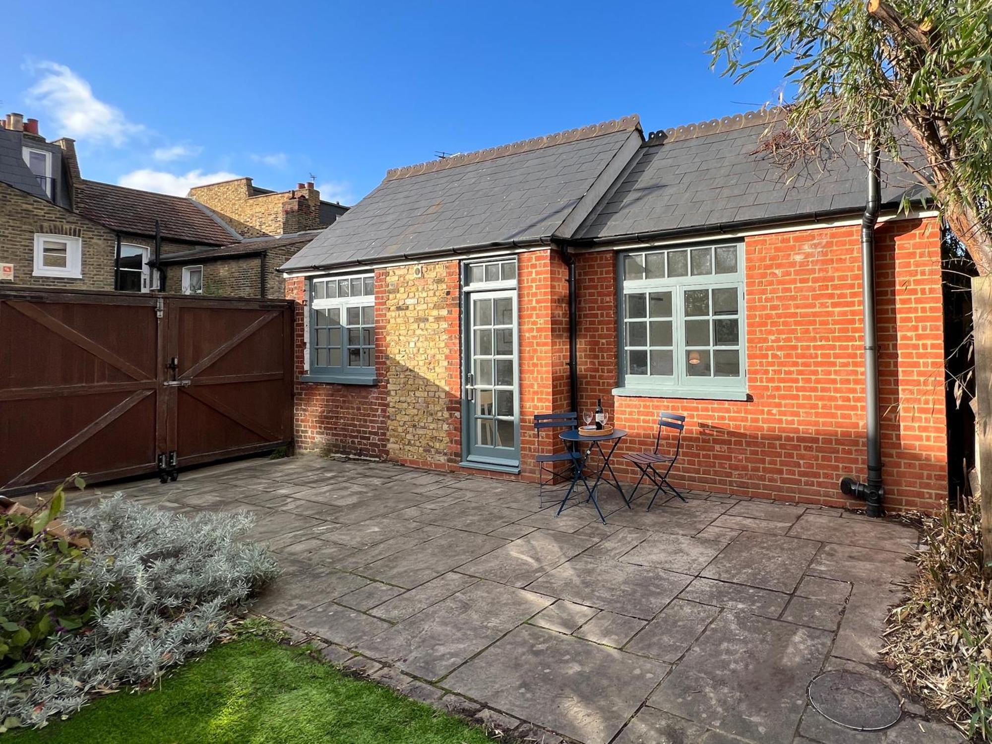 Forge Cottage - Pretty 1 Bedroom Cottage With Free Off Street Parking London Bagian luar foto